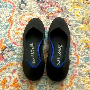 Rothy’s Black Ballet Flats